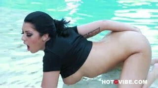 Melena Mason Masturbates