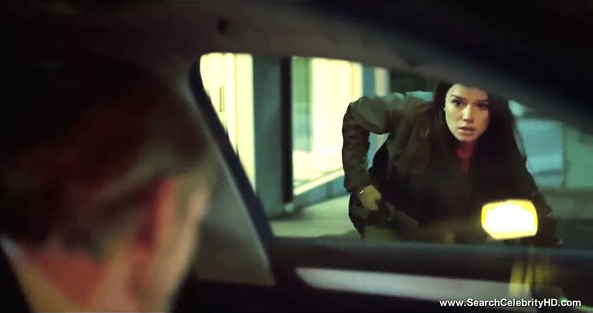 Hanna Mangan Lawrence nude compilation