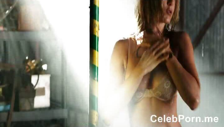 Jennifer Aniston Sexy Millers