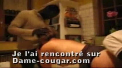 Femme mature pour un trio