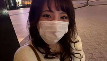 ハメ撮り 凄い勢いで潮を噴射する女子大生と中出し&amp_顔射の2連続セックス Gカップパイパンむっちりドスケベボディ 大きなお尻もおっぱいもたまらない