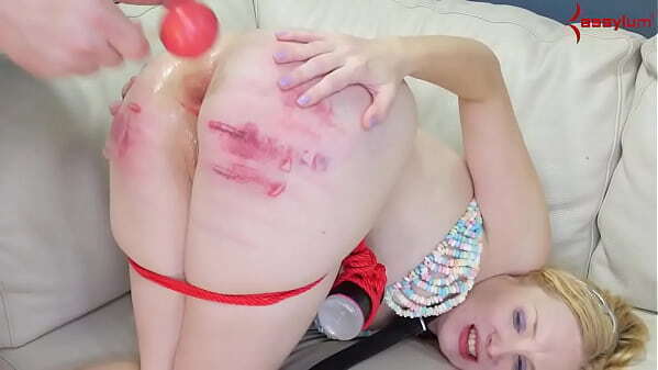 Kinky submissive whore eats doms