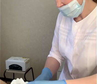 patient powerfully during examination procedure doctor'_s hands