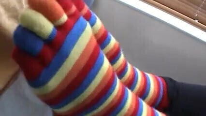 Sexy Claire does footjob