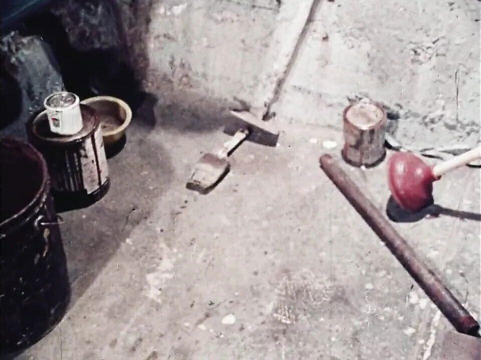 Left Altar (1975, short movie, rip)