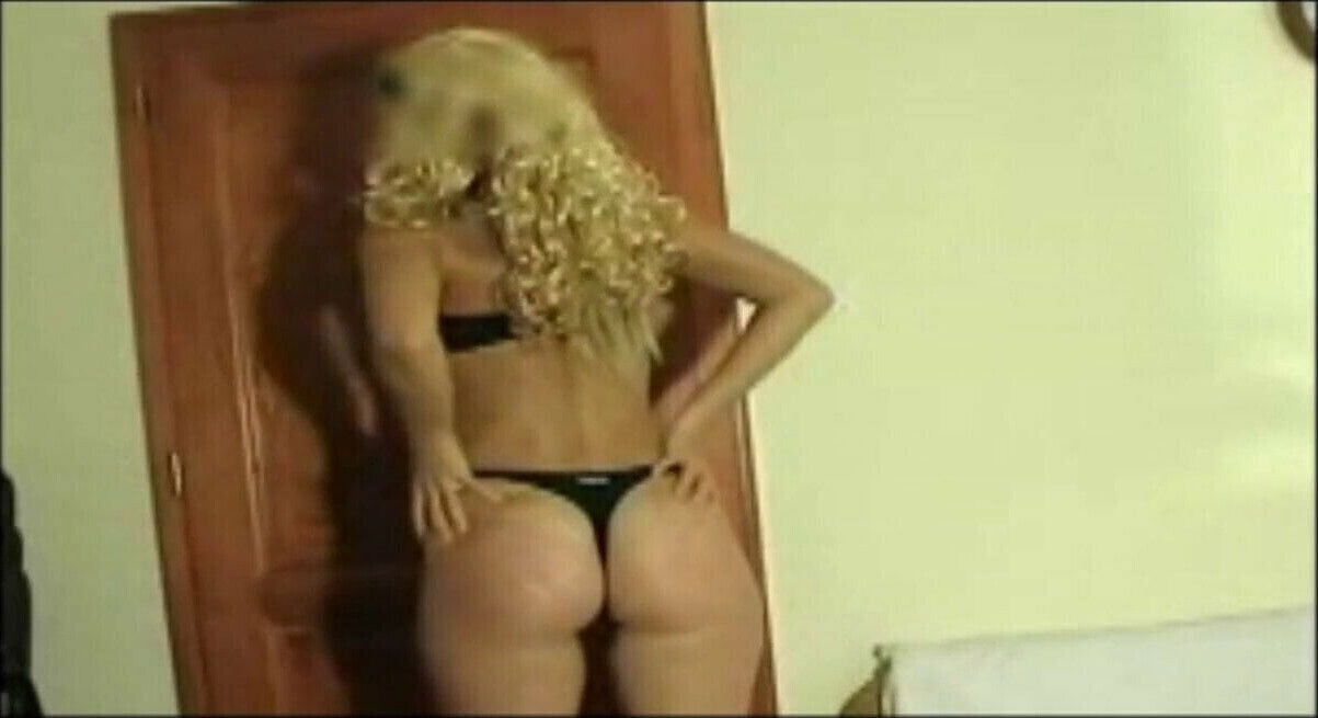 copine adore faire videos caresse