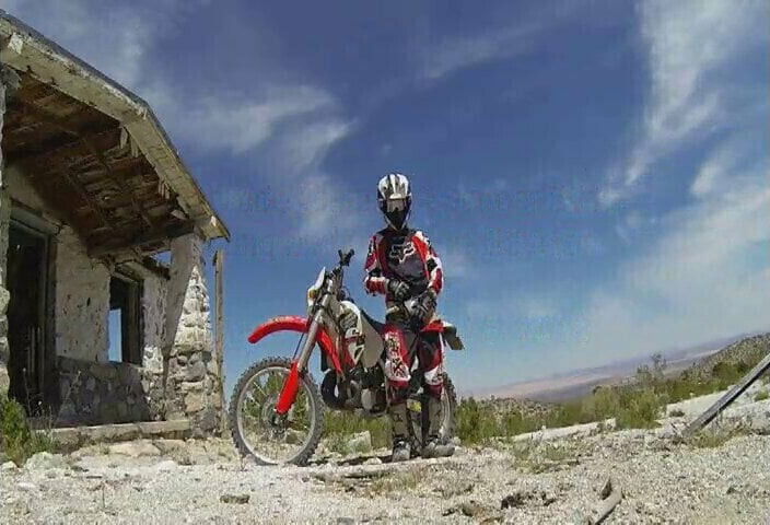 Jerk-Off with Honda 250R Dirtbike 2016