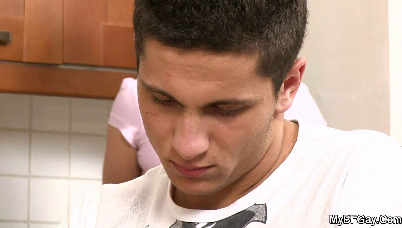 Girl finds gays fucking table