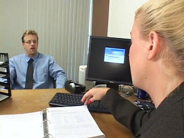 Smart blonde secretary persuades boss increase salary