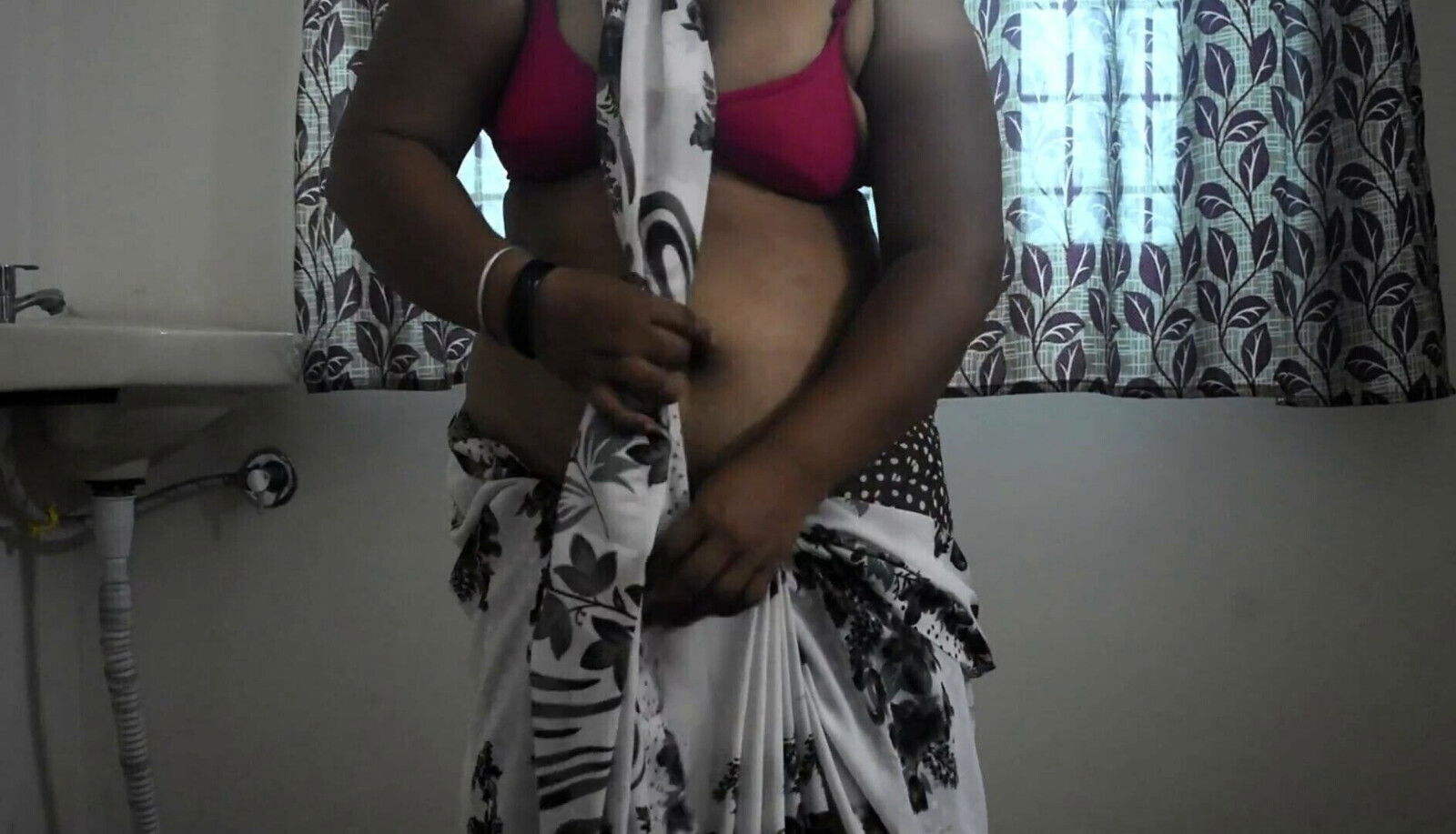 Saree Wearing