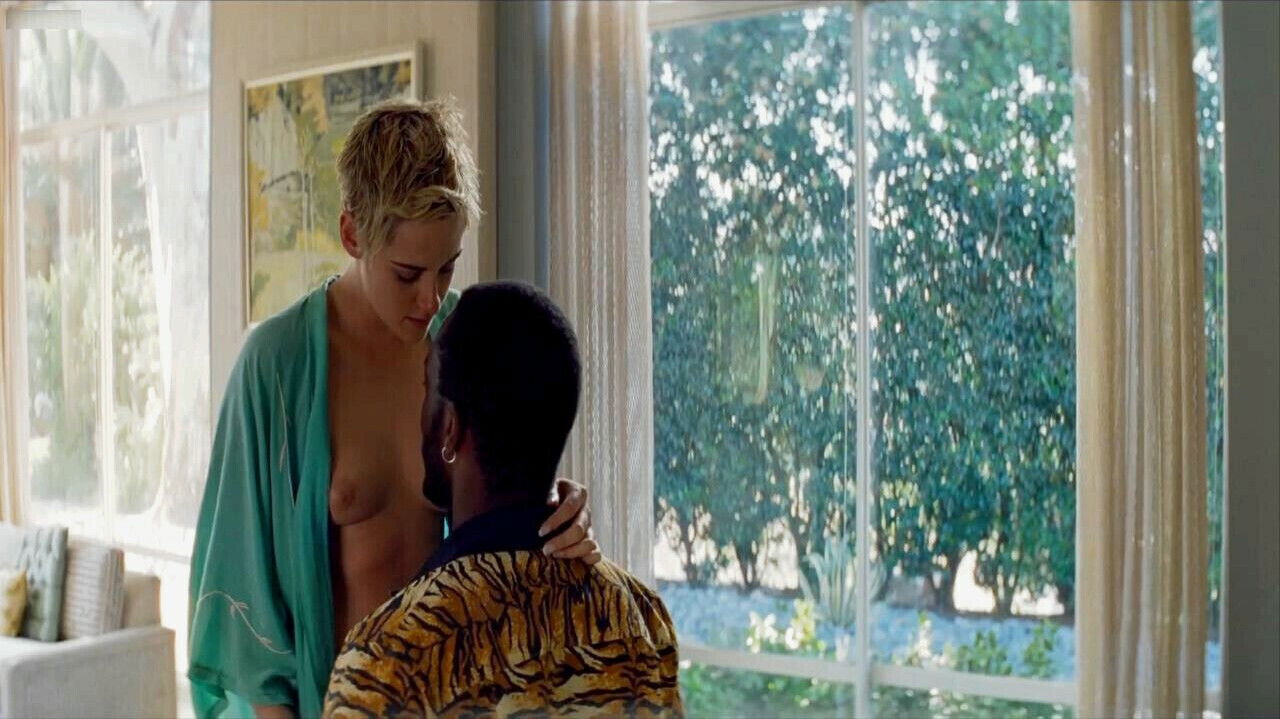 Kristen Stewart topless