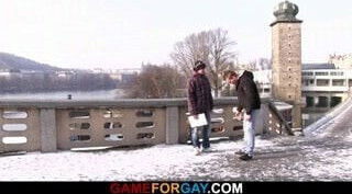 He lures a street promoter 