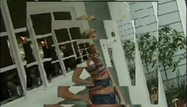 Blue Jean Blondes Scene