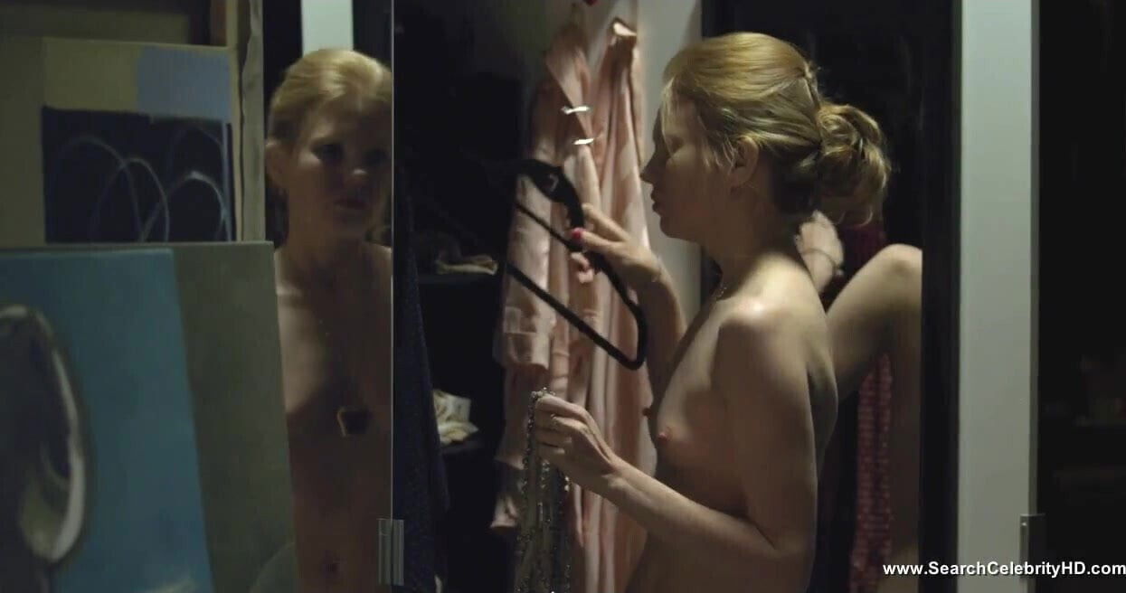 Shanyn Leigh Nude Last Earth