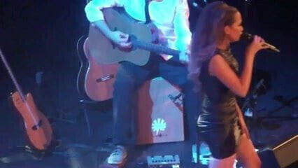 Mandy Caprsito- Hurricane LIVE very sexy