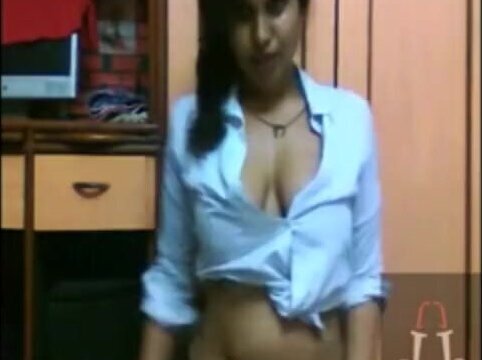 Lily wants to get banged!