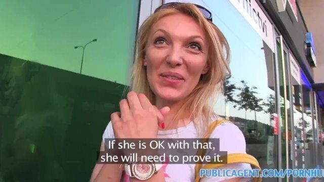 PublicAgent gets spit-roasted outdoors reality