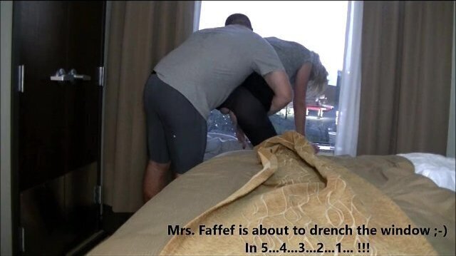 Hotel Sex! Babe Wets Window