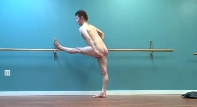 Nude Male Dancer AdamLikesApples