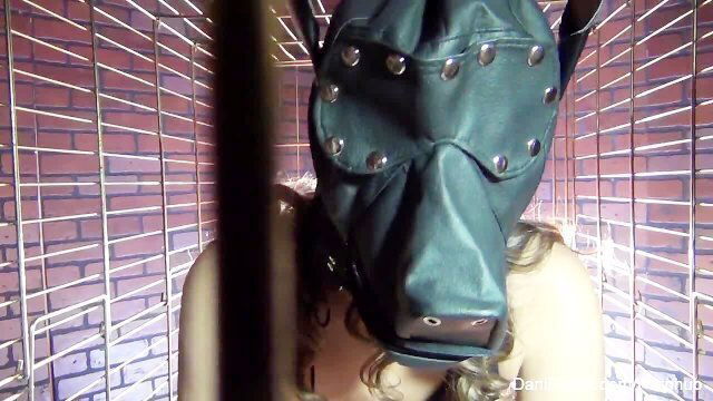 Behind scenes with pornstar Dani Daniels