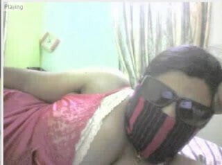 Indian chubby girl strip on cam