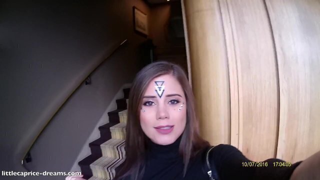 LITTLECAPRICE Blowjob close to the HOTEL-RECEPTION : Little Caprice