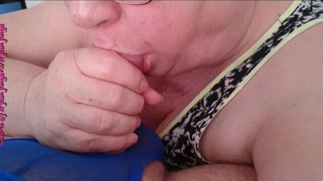 Horny makes EGGS empty Blowjob