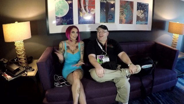 Anna's VLOG #94 AVN Expo PT 2!