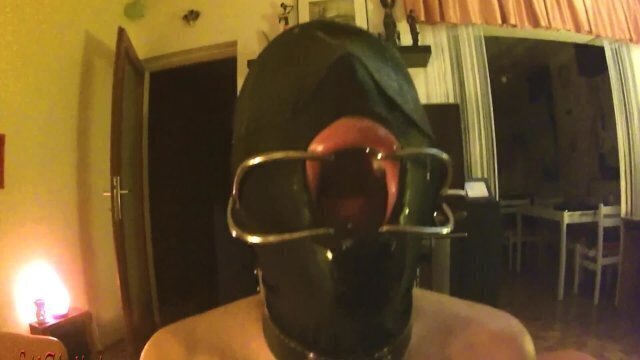 Harsh dental deepthroating slut leather harness