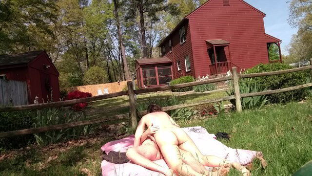 Amateur Becky Tailor makes quick work fucking neighbors