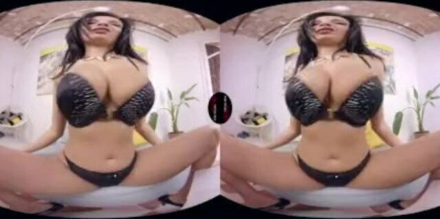 VirtualRealPorn.com - Anissas webcam