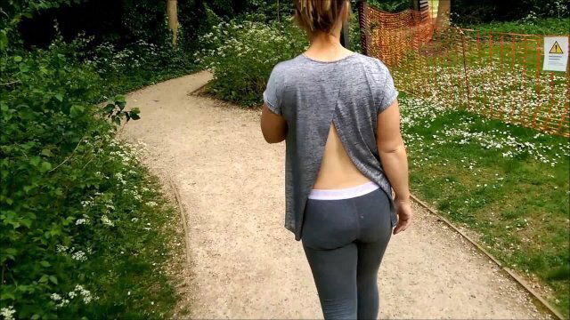 Love Public Fucking Outside with Nice Reward