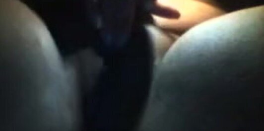 Tinniebopper32 masturbates dark cold basement