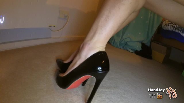 Stunning Footjob Perfect ass, legs feet