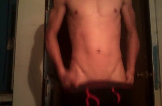 joven prendido polla parada