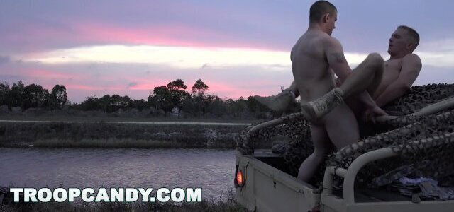 TROOPCANDY Cheeks Spread Panangra Canal (tpc15066)