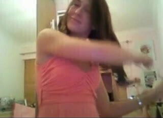 girlfriend bethroom hot