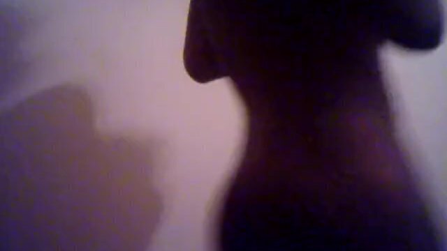 Ebony Teasing and Shaking