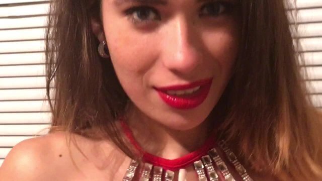 Most cuties teen girl gives most amazing blowjob