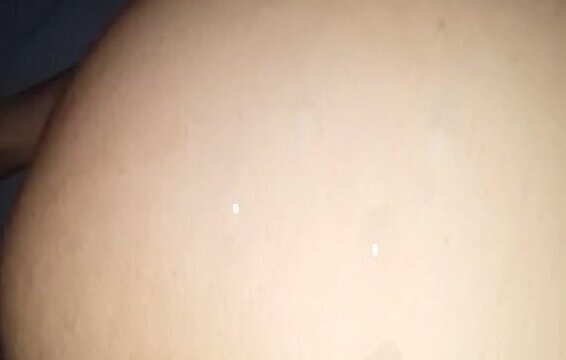 Cachando rico potona sacando leche