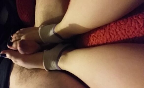 Foot Job and cum shot on my toes
