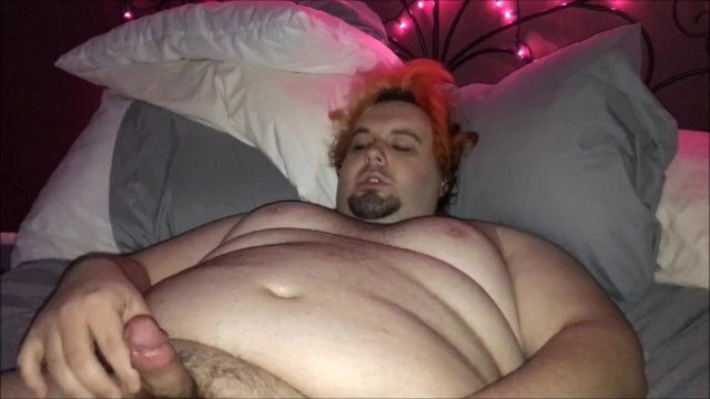 CrimsonShadow8 Masturbates