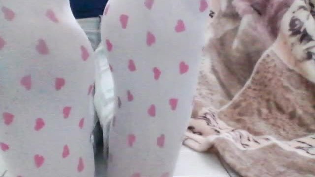 DIRTY WHITE SOCKS (WITH HEARTS) LONG FEET