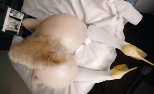 Streching Toys multiple loud orgasms