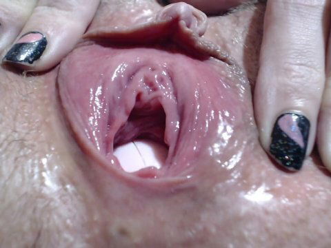 Awesome pussy coltrol Ball play