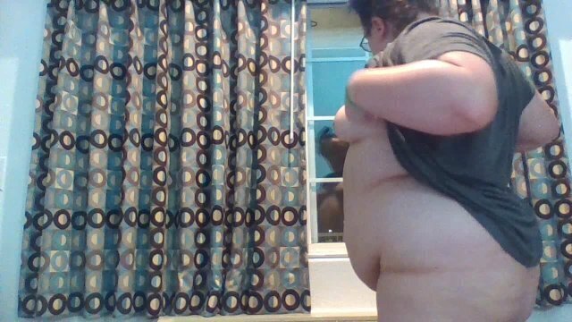 buttcrack hotel while friend showers flashing naked window PUBLIC