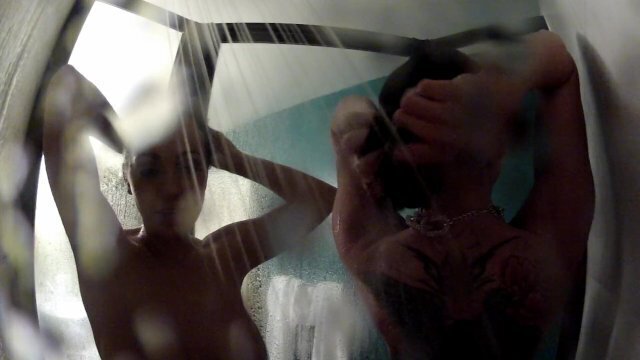 Abigail Mac and Romi Rain Get Wet