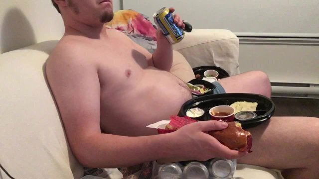 Stuffing Watching Anime. Chubby Guy, Belly Meal! Eating Much