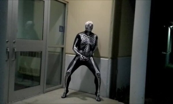 nighttime skeleton jerking front outside doors