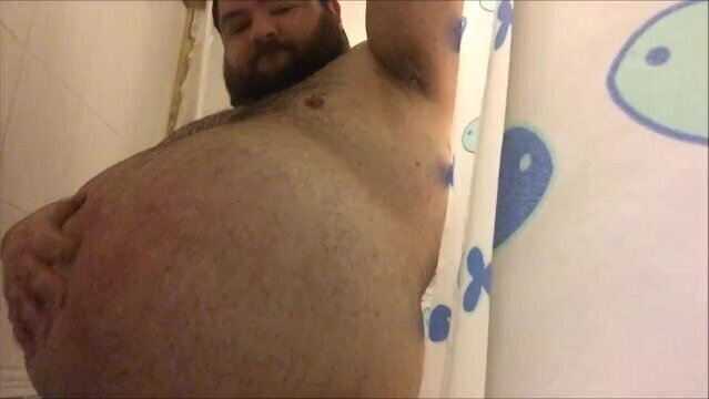 shower belly play